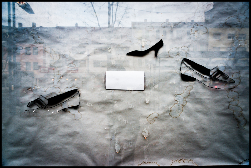 Gone Shoe Shop - ID 004942