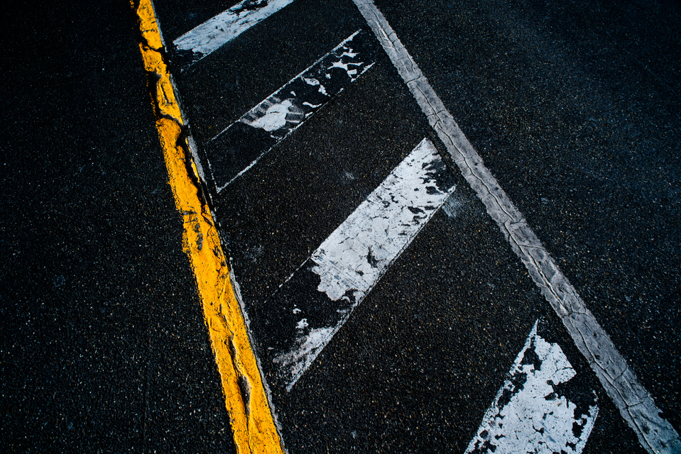 Yellow Line - ID 005116