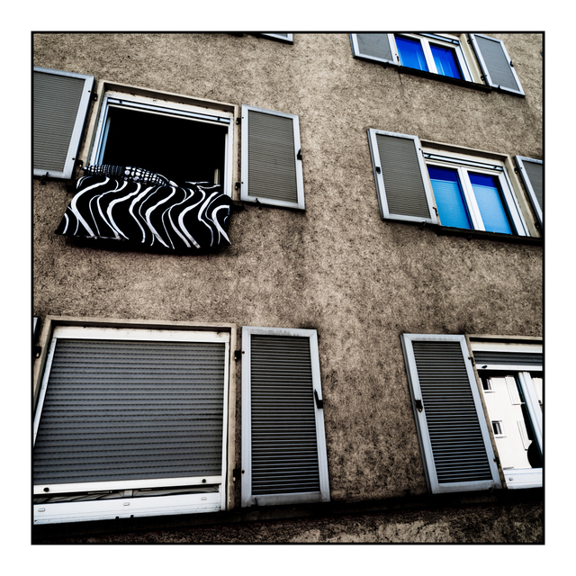 Facade with Open Window - ID 005252