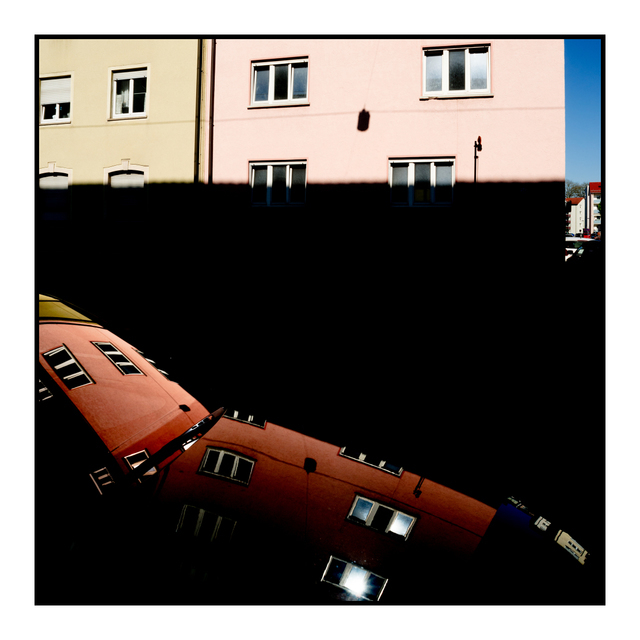 West Side Shadows II - ID 005254