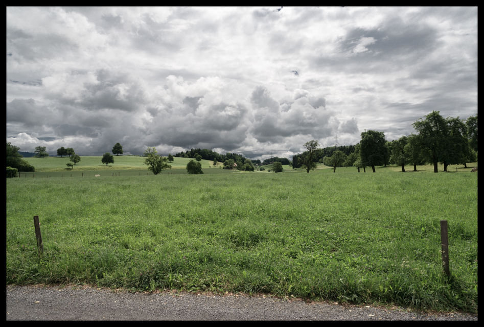 Clouds over Switzerland II - ID 005306