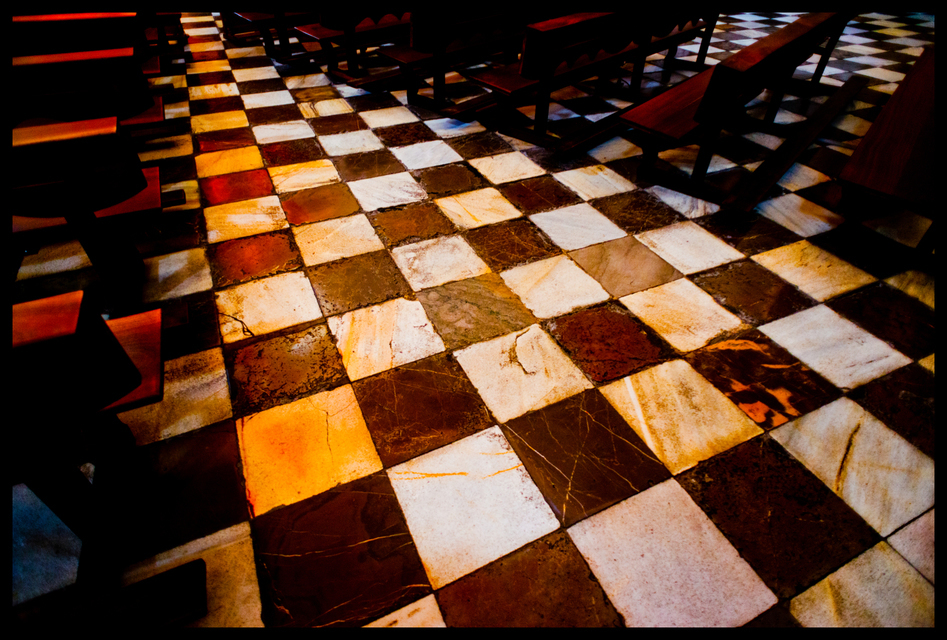 Cathedral Chess Board - ID 005488