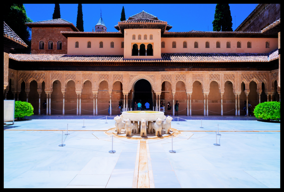 Palace Fountain - ID 005501