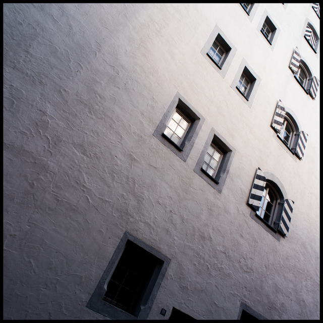 Ulm Building Wall - ID 005536