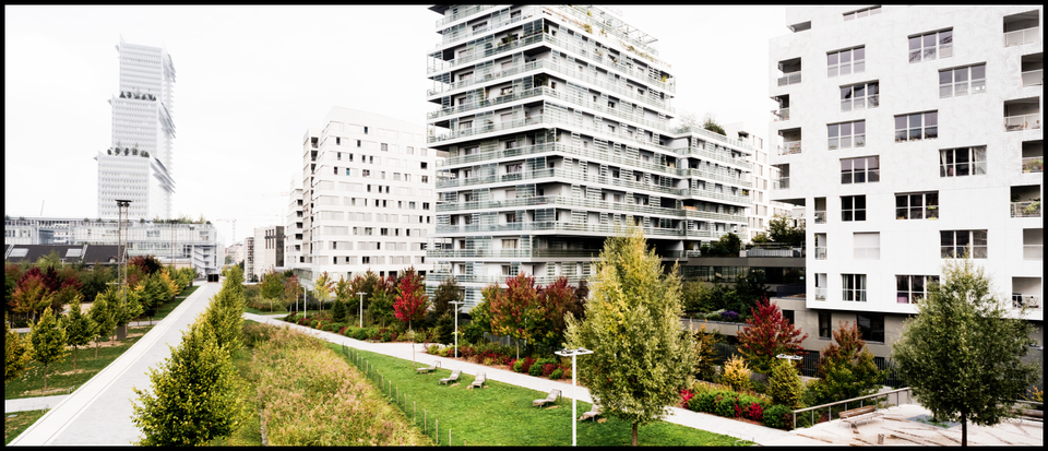 Modern Living - ID 005584