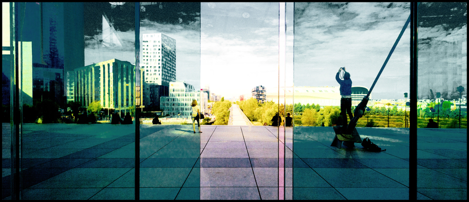 Glass Wall II - ID 005700