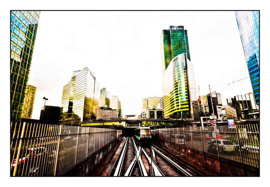 Looking Back I - ID 005767