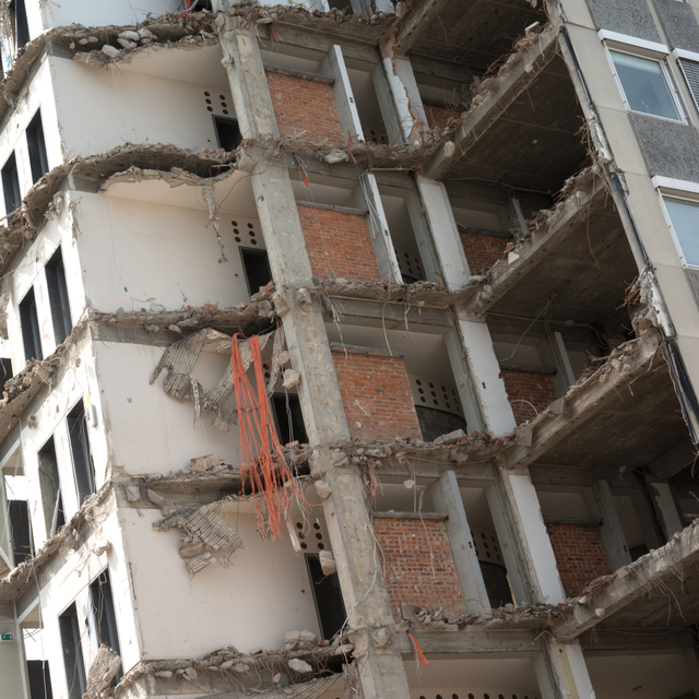 Lawyers Temple End VII - ID 005837