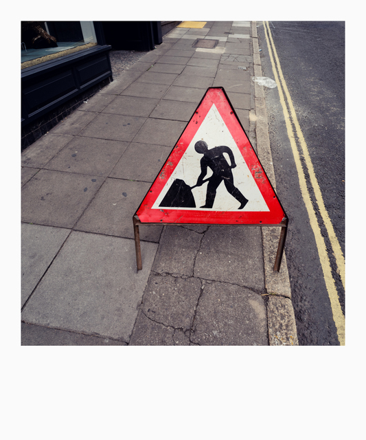 Man at Work - ID 006491