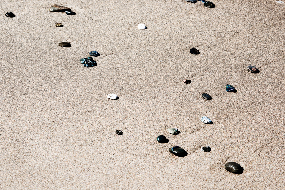 Sand and Stones - ID 006564