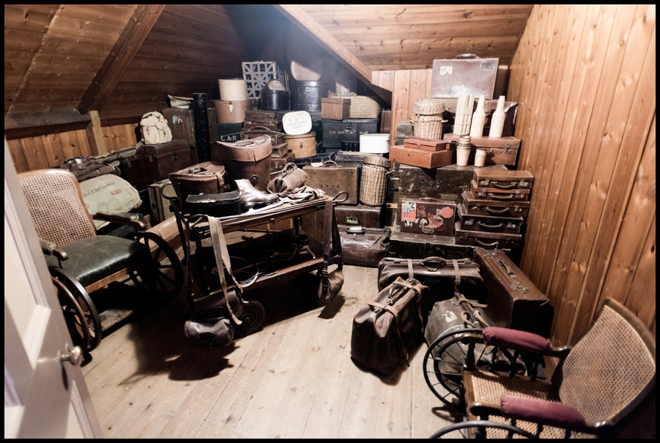 Manor Storage Room - ID 006590