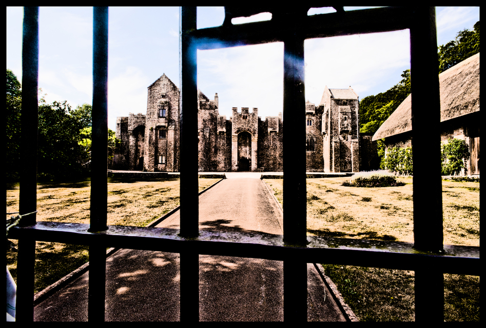 Locked-up Castle - ID 006599