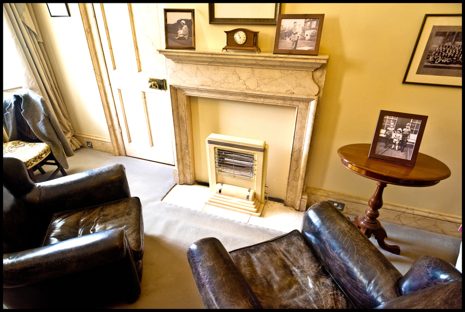 Modernized Manor I - ID 006620