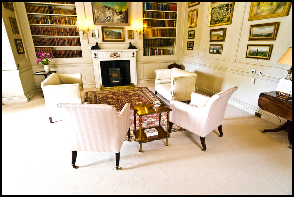 Modernized Manor III - ID 006622