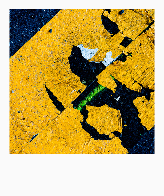 Torn Tape II - ID 006661