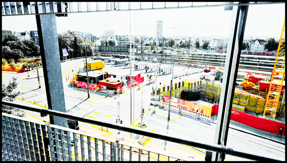 Framed Outlook - ID 006683