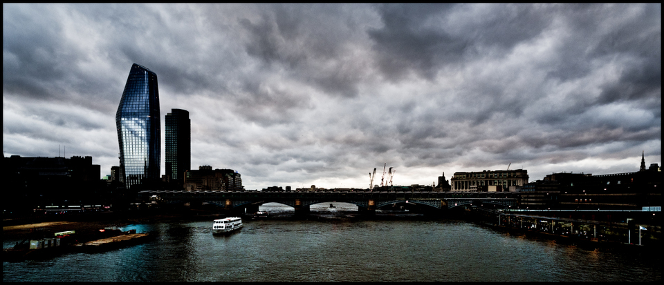 Upriver Thames II - ID 006757