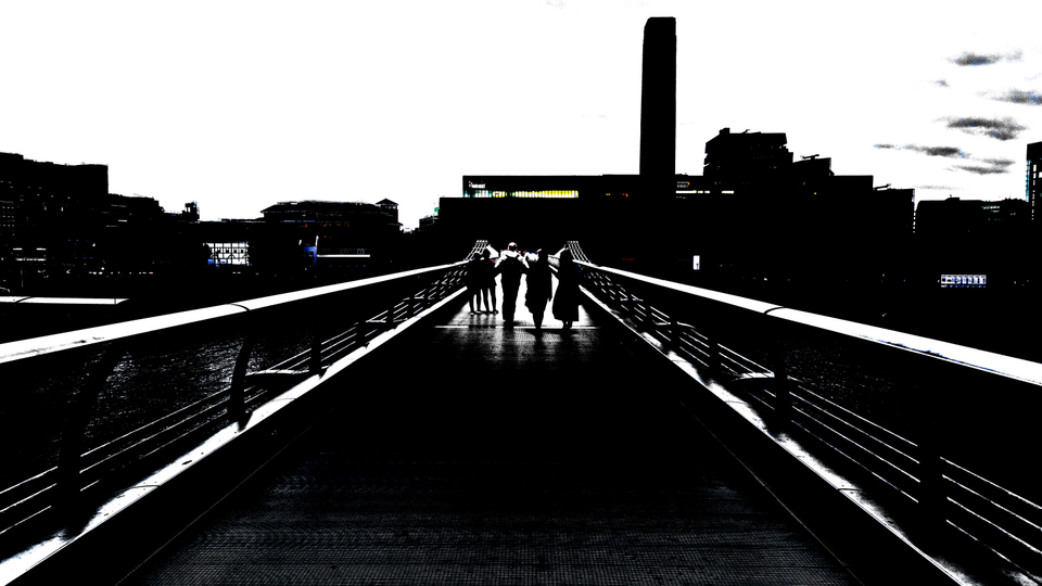 Millennium Walk I - ID 006759