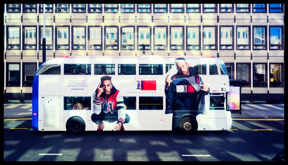 White Bus - ID 006952