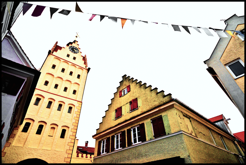 Flagged III - ID 007283