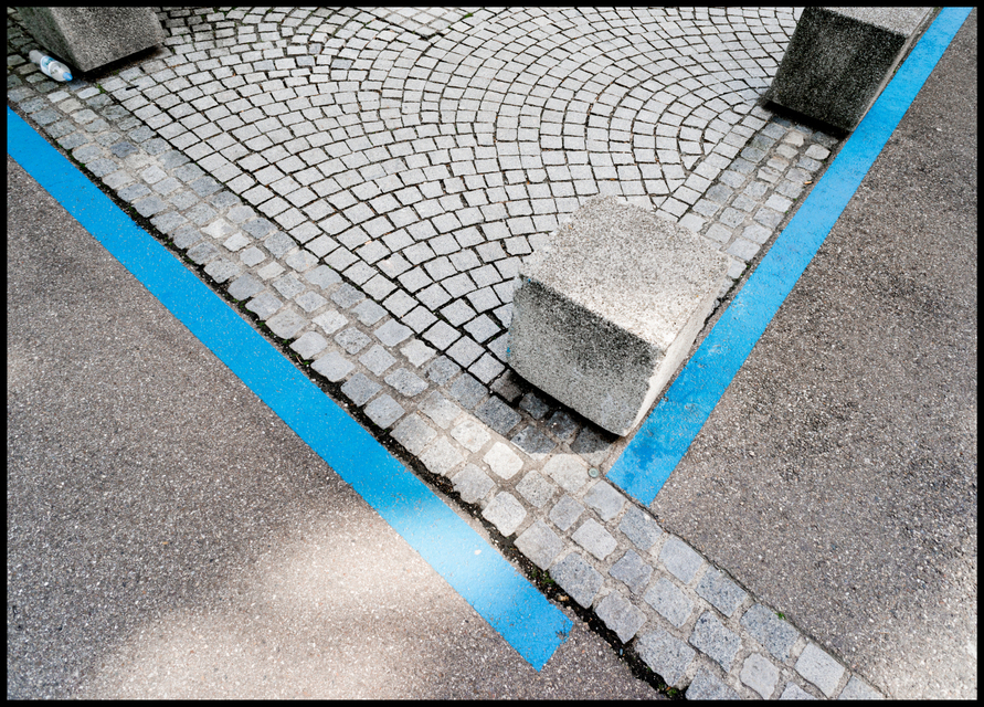 Blue Right Angle - ID 007517