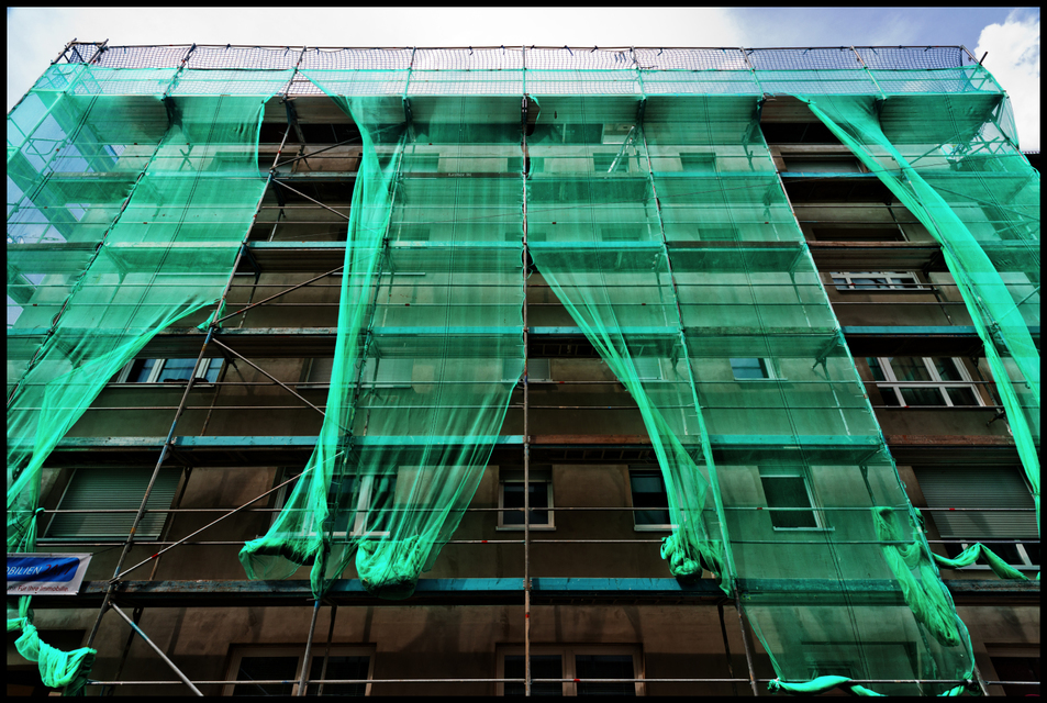 Green Robe II - ID 007548