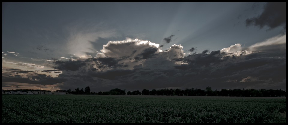 Dark Clouds - ID 007840