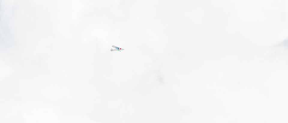 Lonely Plane I - ID 007894