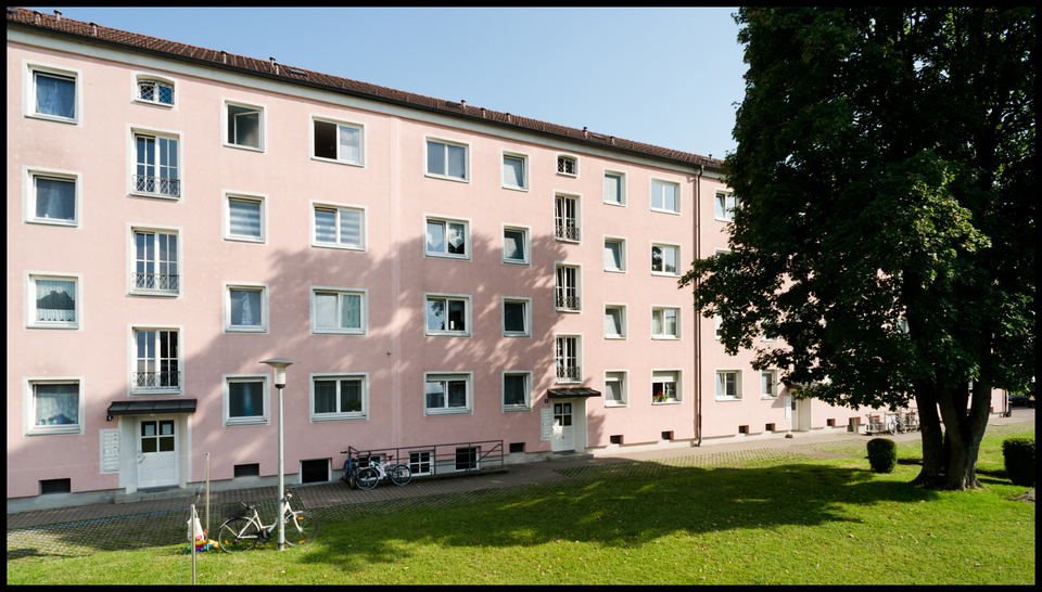 Front Side with Tree - ID 007964