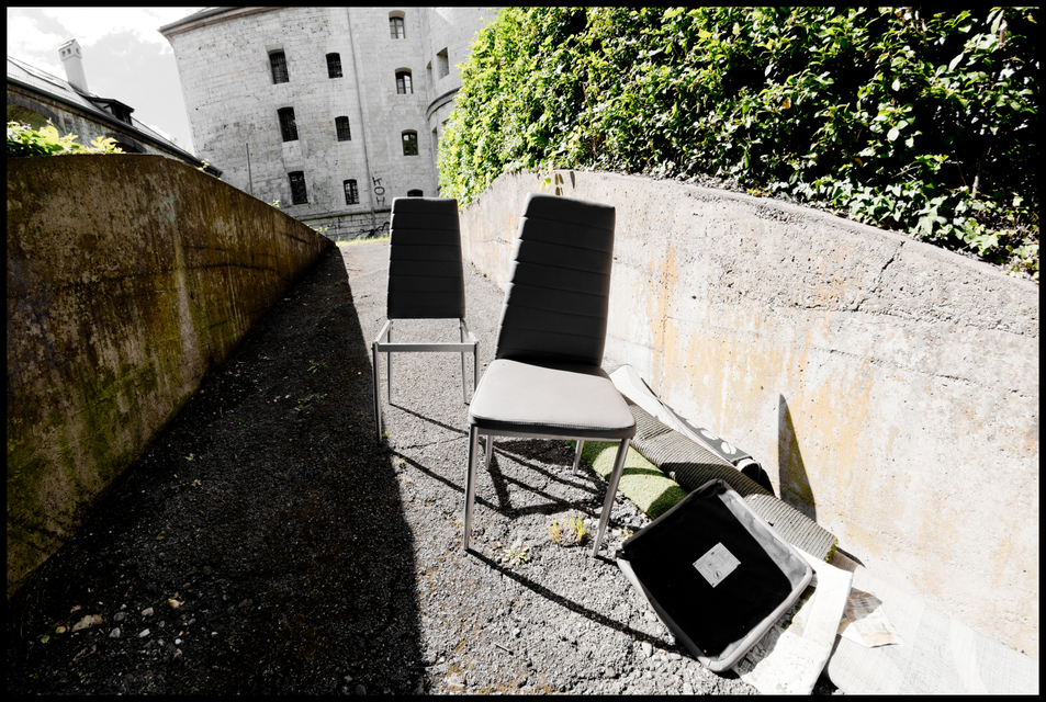 Two Chairs - ID 008701