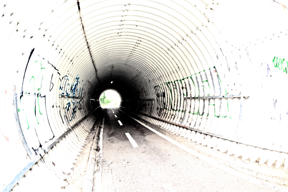 Suburban Tunnel II - ID 008792