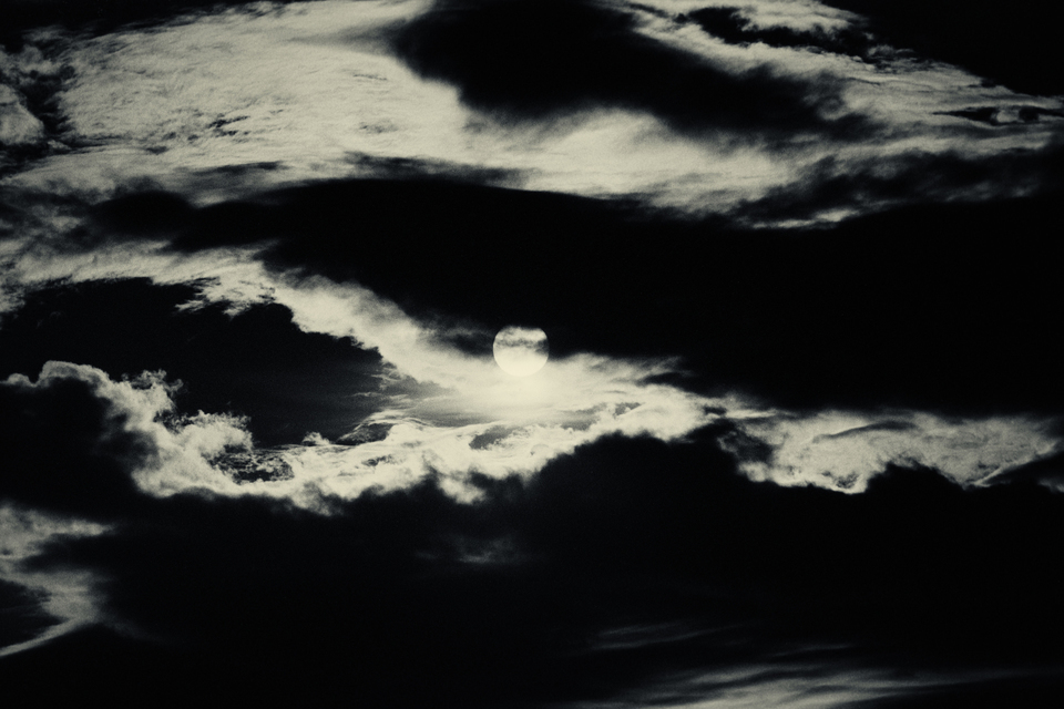 Dark Clouds II - ID 008828