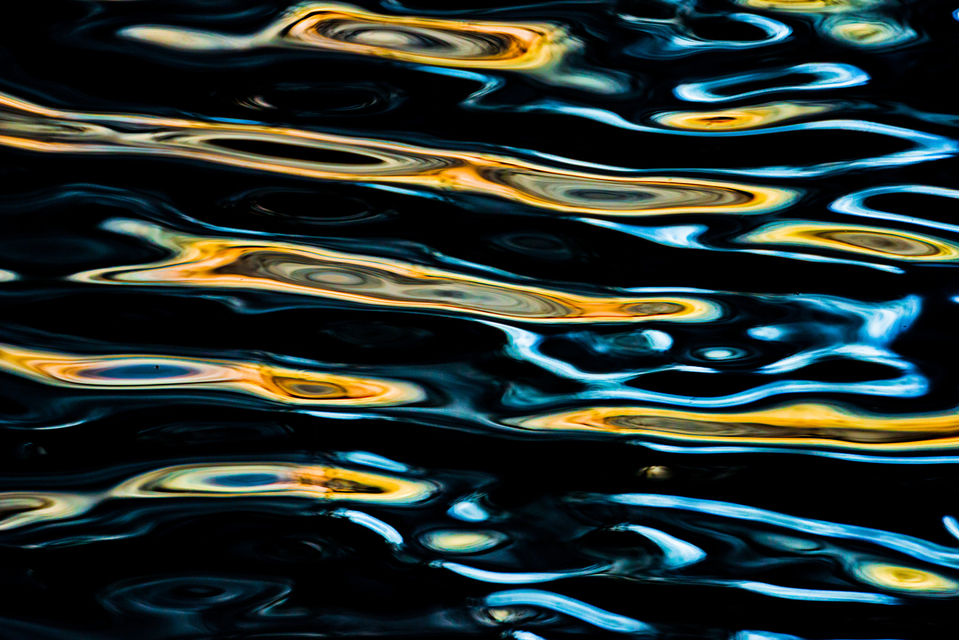 Water Waves XXI - ID 008951