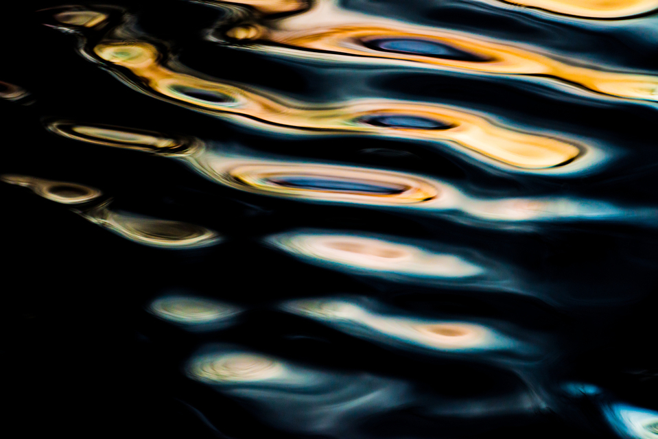 Water Waves XXVII - ID 008957