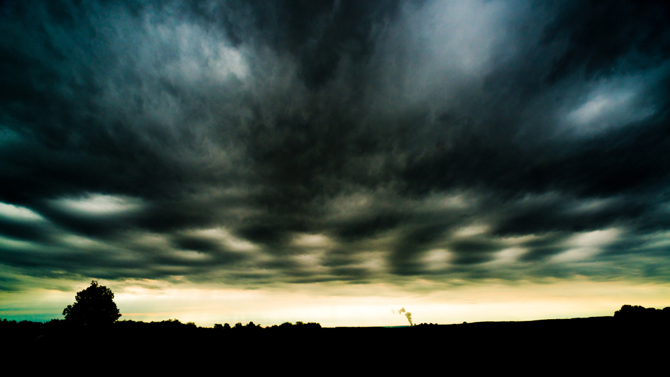 Close Encounters of the Third Kind IV - ID 009160