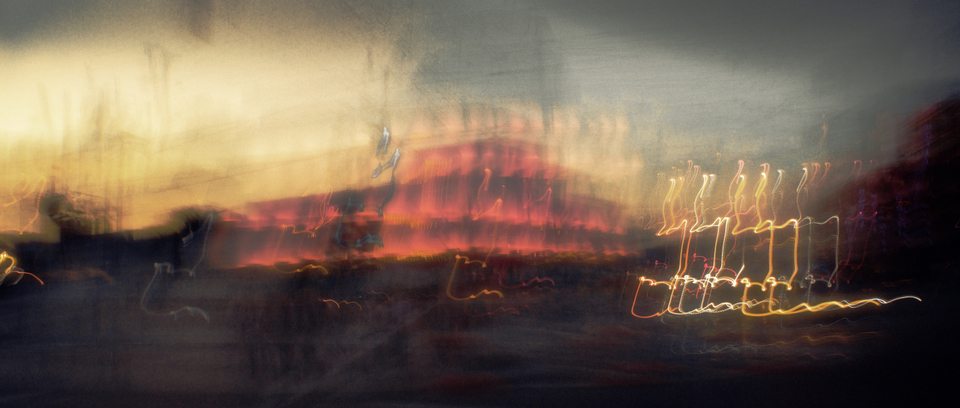 Theater Flames At Night - ID 009216