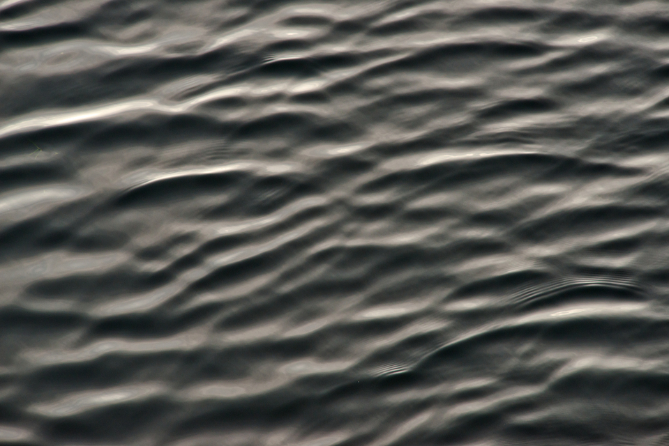 Winter Water Surface XVIII - ID 009418