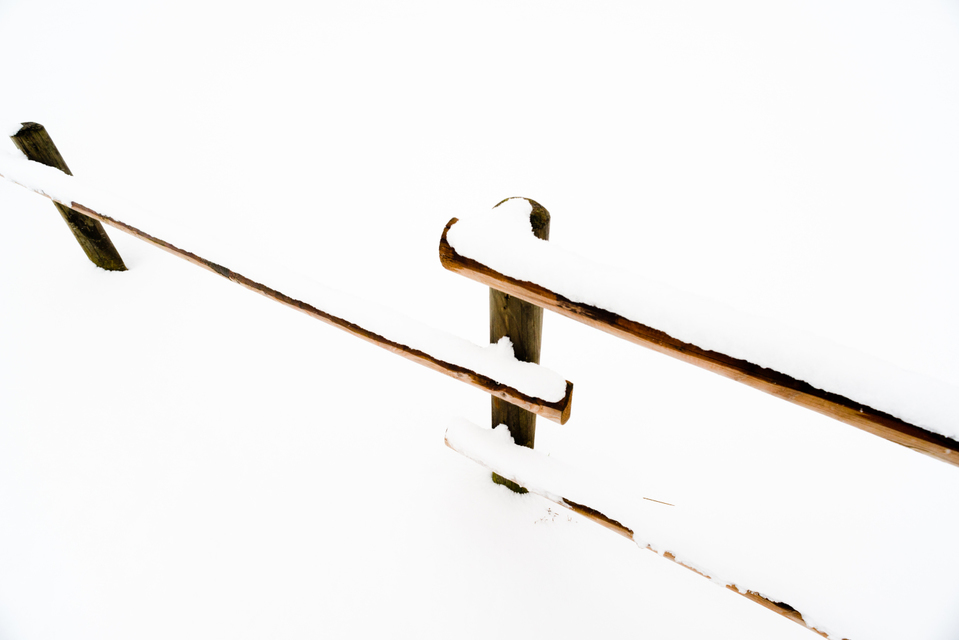 Winter Fence - ID 009464