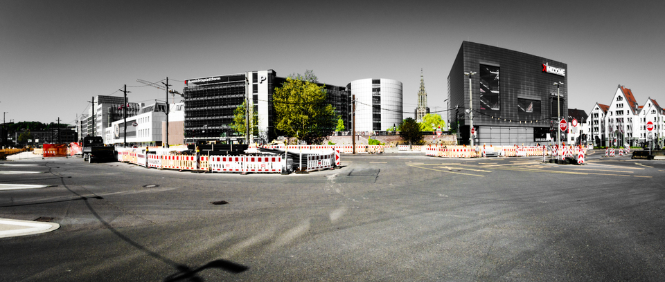 Minster Between - ID 009589