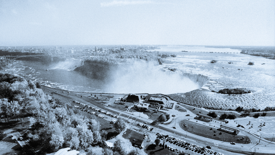 Niagara Falls I - ID 009786