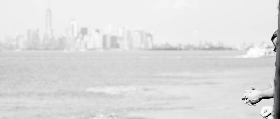 On Ferry - ID 010354