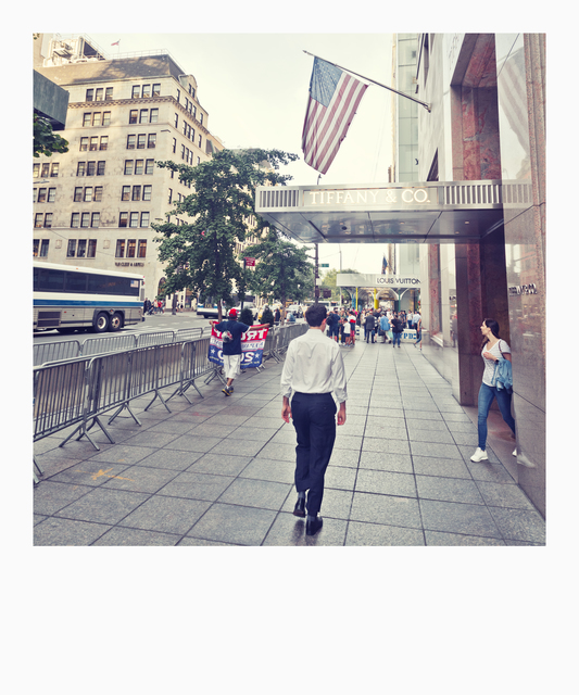 TIFFANY I - ID 010494