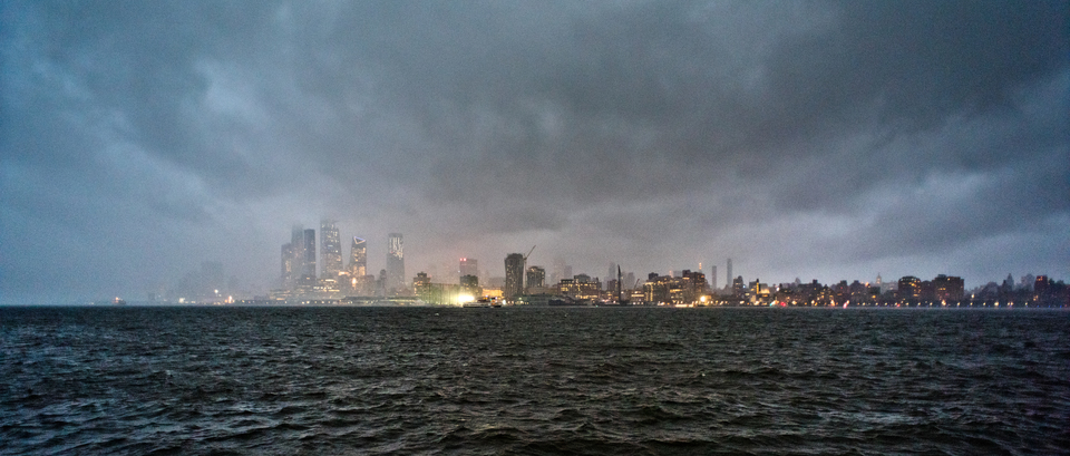 Manhatten in Rain IV - ID 010758