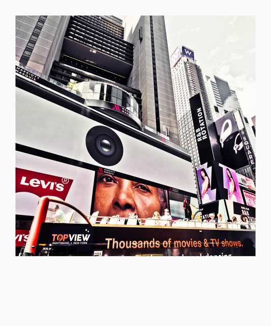 Thousands of Movies and TV Shows - ID 010840