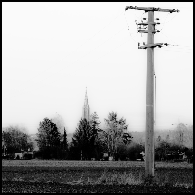 Grey Sky with Power and Minster - ID 010960