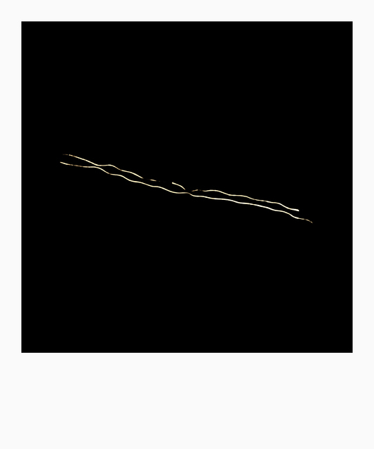 Broken Contrail Lines - ID 010968