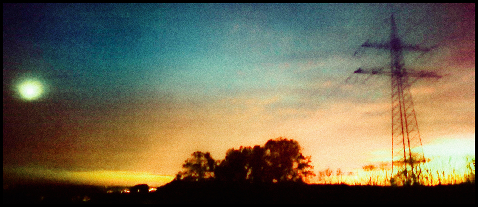 Evening Walk X - ID 011020