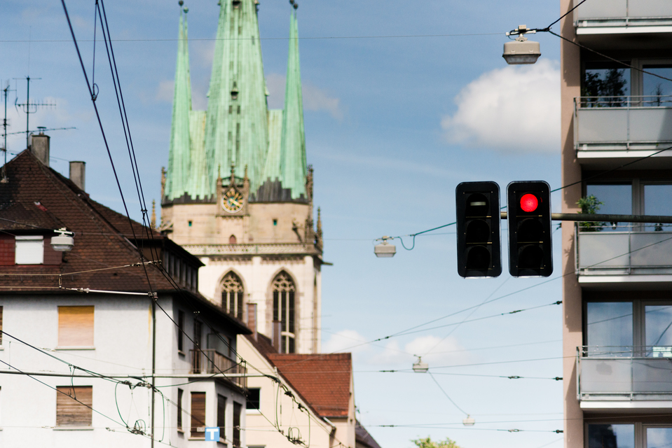 Red Short After Four - ID 011106