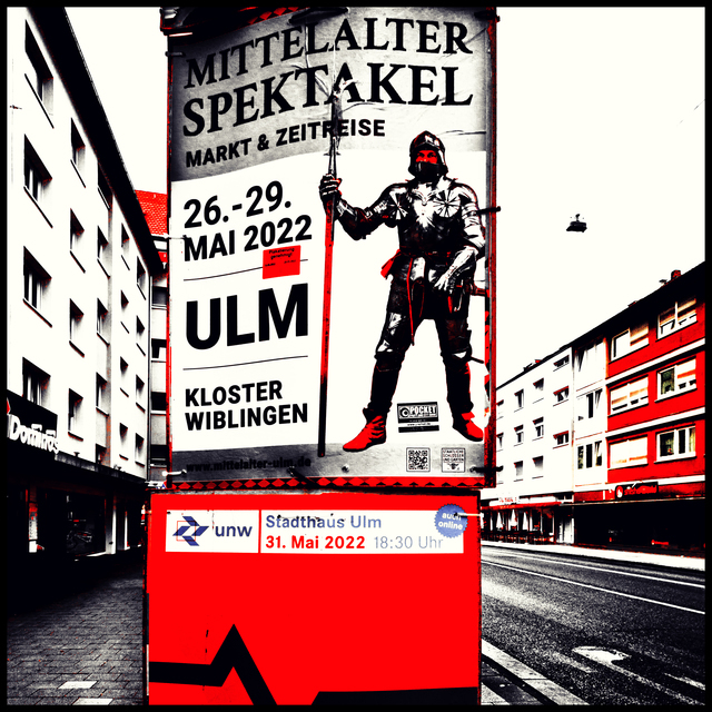 Middle Age - ID 011122