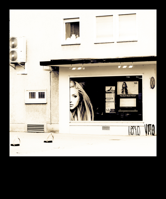 Split Face - ID 011180